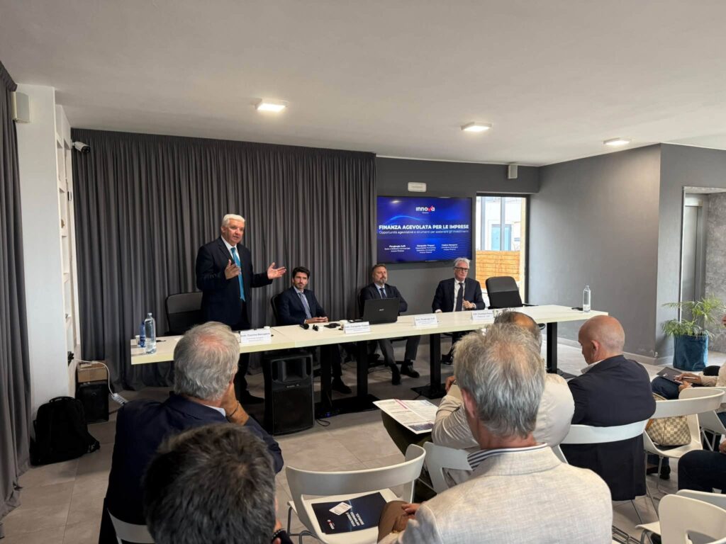 I relatori dell'incontro sulla finanza agevolata